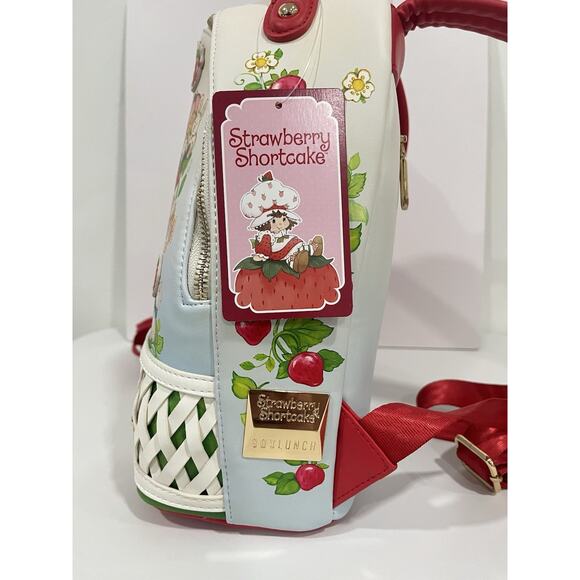 New Garden Strawberry Shortcake Boxed Lunch Exclusive Mini Backpack w Coin Purse - Picture 6 of 15